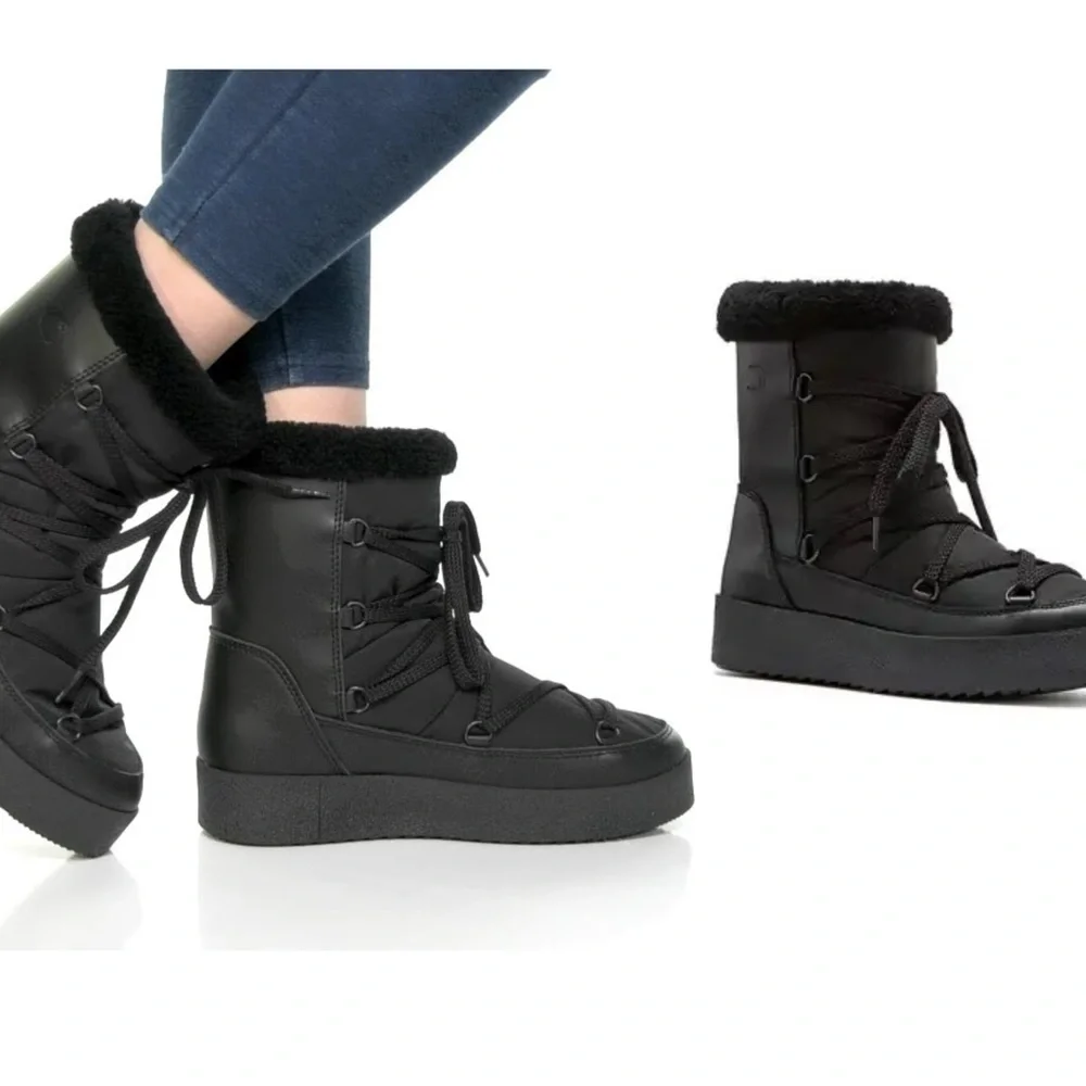Le Canadienne waterproof genuine shearling lined boots